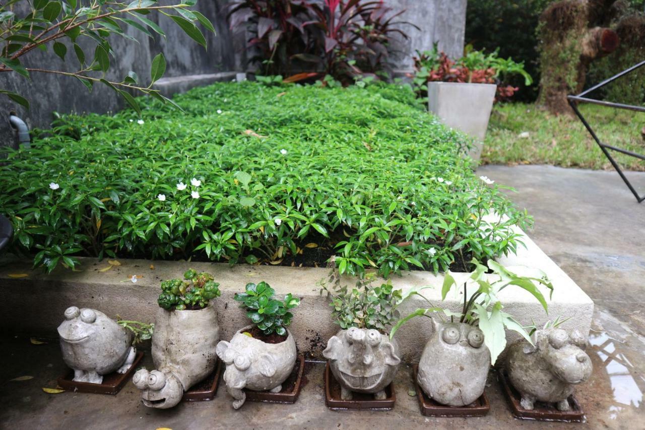 Maya Bed And Food Hostel Chiang Mai Zewnętrze zdjęcie